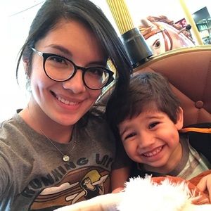 Meet your Posher, Stephanie